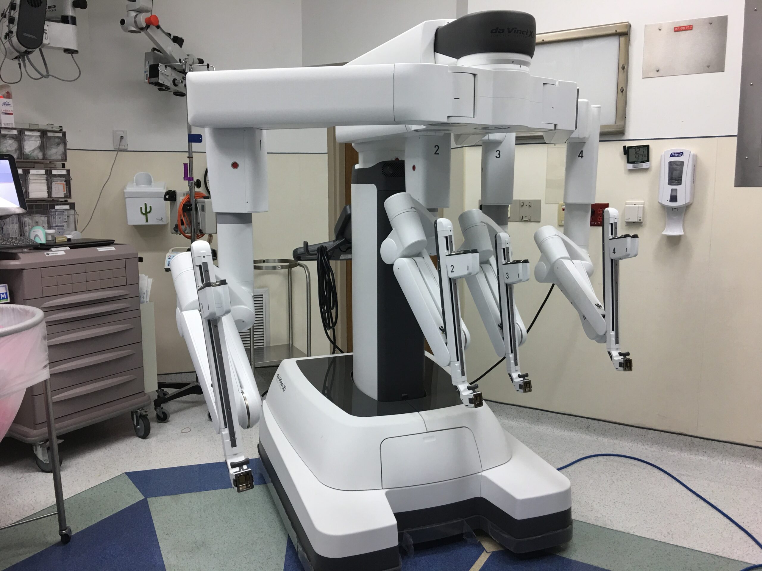 Chirurgie assistée par robot : ce que le Da Vinci fait vraiment au bloc
